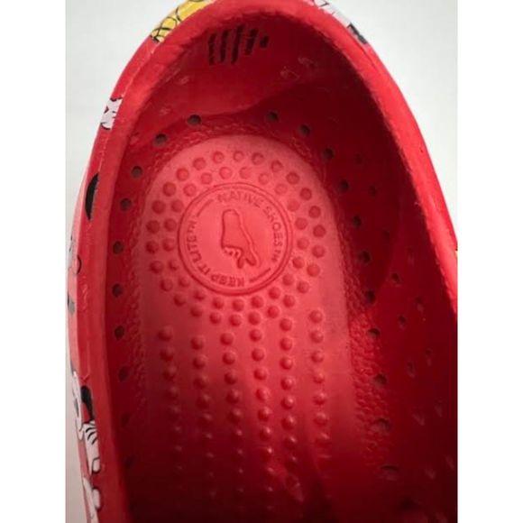 Disney’s Native Minnie Mouse Shoes Size 9W and 7M - Picture 6 of 7
